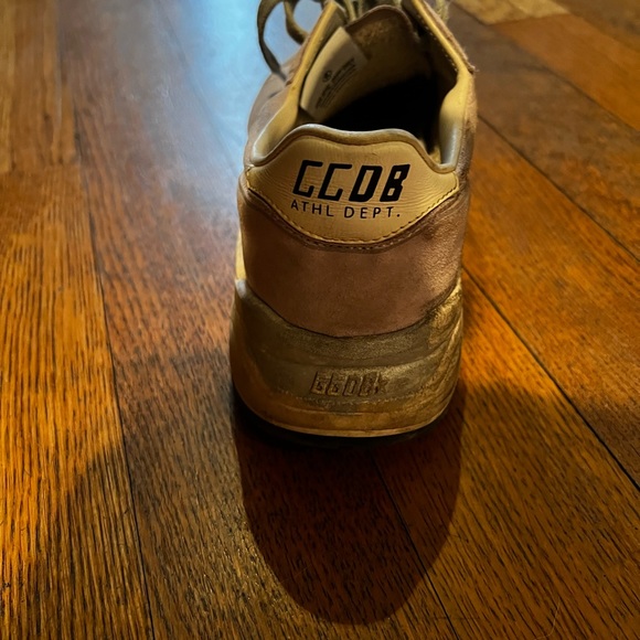 Golden goose running - Picture 2 of 8